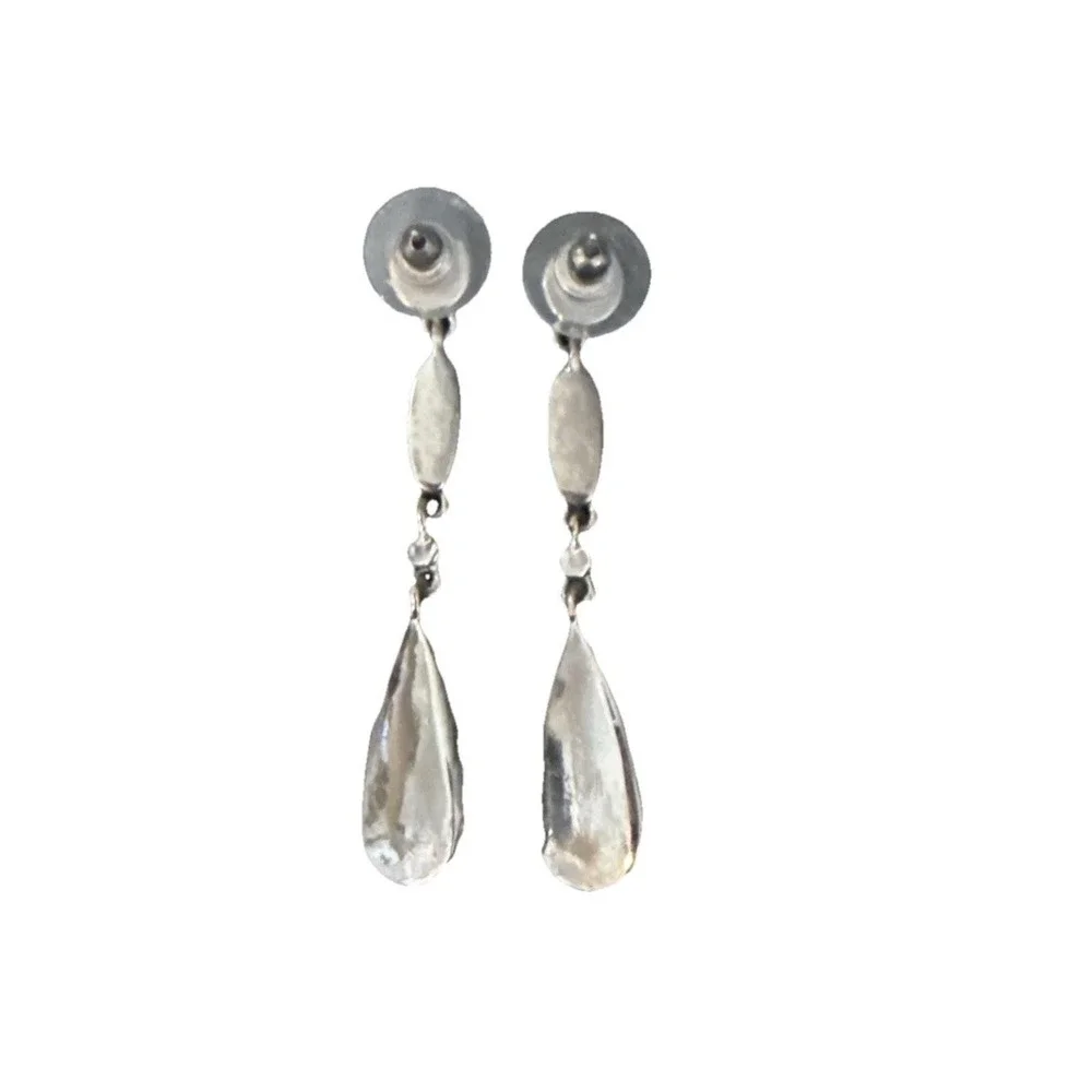 Formal Costume Teardrop Earrings Black Stones 2